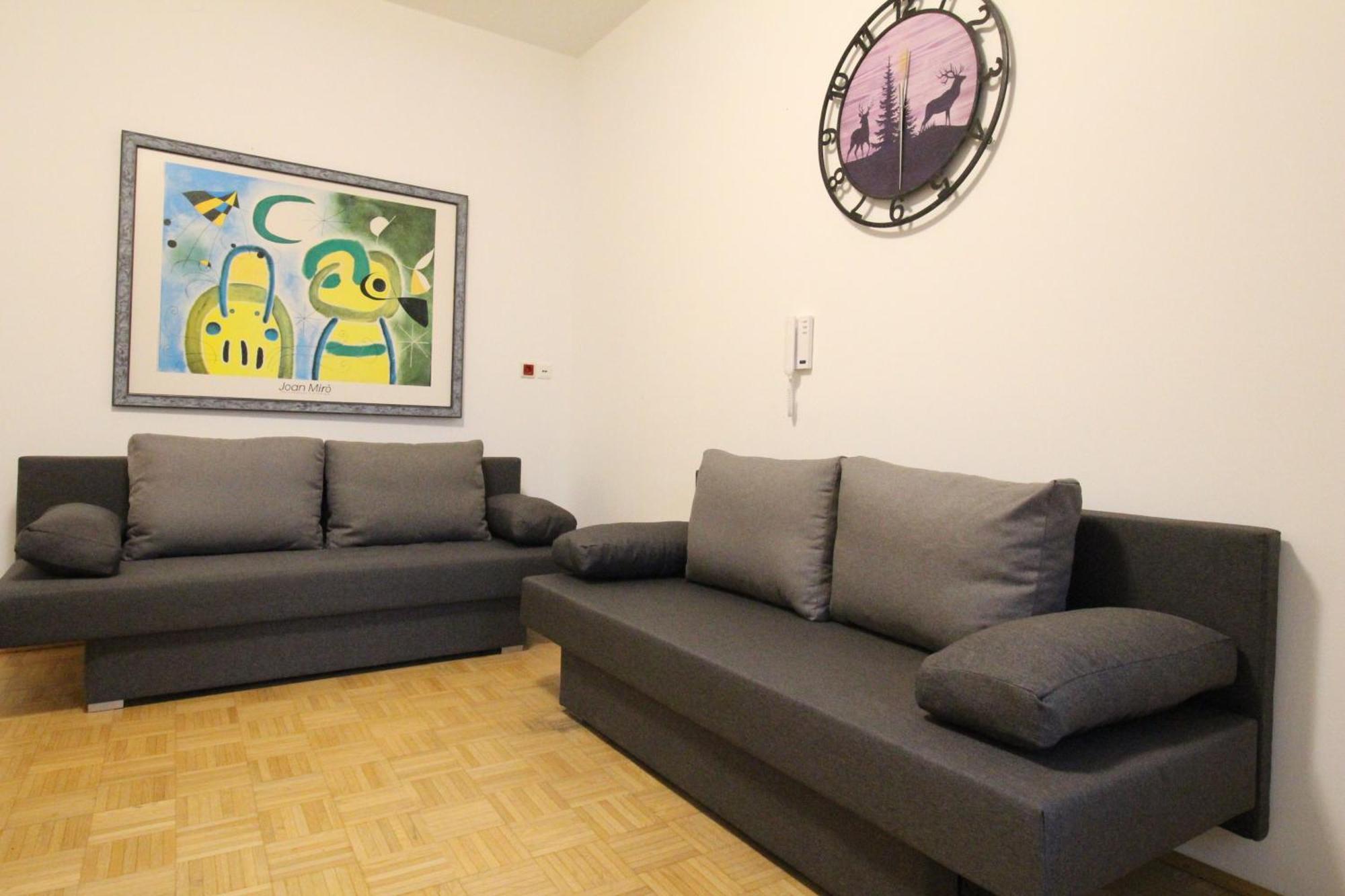 Zx Quad Room In Meidling Viena Exterior foto